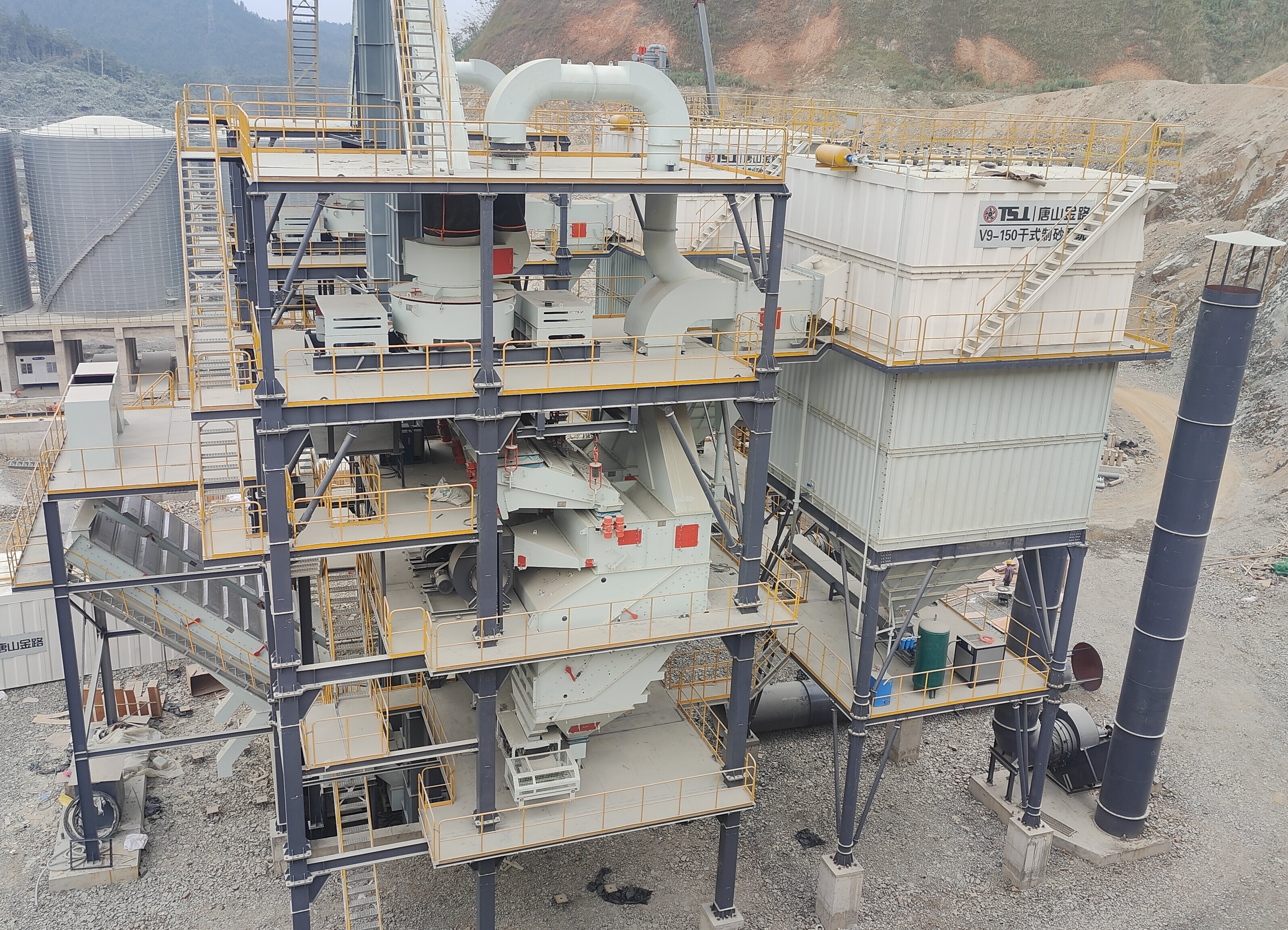 零下30度不停產(chǎn)！制砂樓憑什么打破冬季“停工魔咒”？